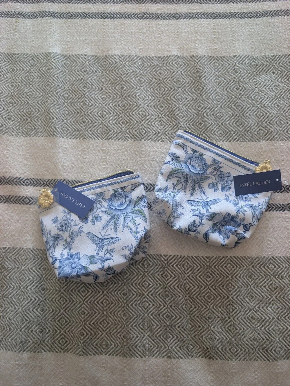 Two Estee Lauder Cosmetic Pouches Blue and White Toile New